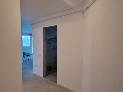 Apartament cu 3 camere, 70mp utili, parcare sub, Dambul R