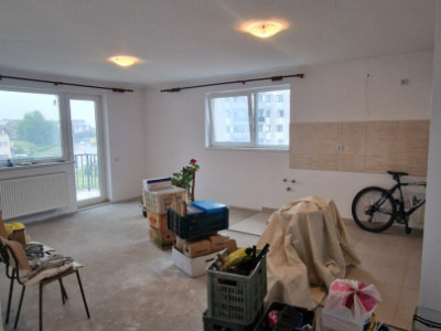 Apartament cu 3 camere, 70mp utili, parcare sub, Dambul R