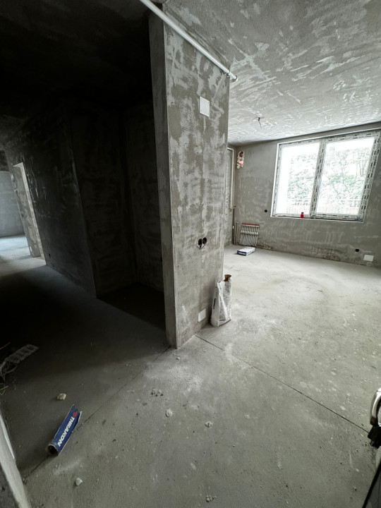 Apartament de 3 camere, 63,80 mp, terasa 73.5 mp, zona Muzeul Apei