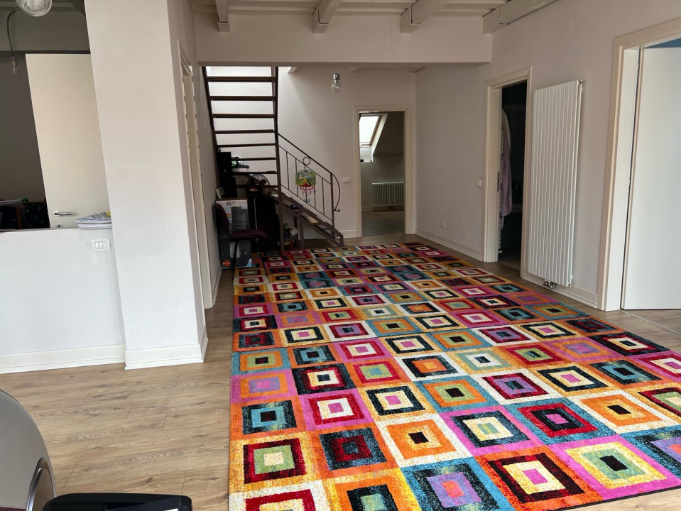 Apartament 4 camere, 230 mp utili, la cheie, 2 parcări, zona Lidl