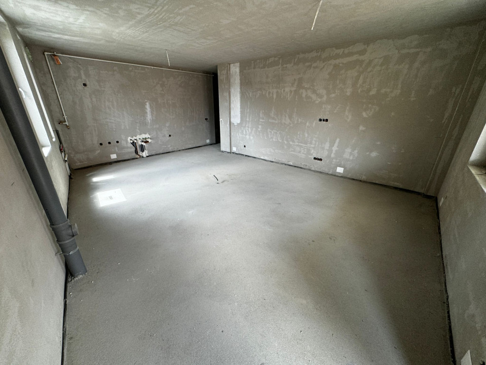 Apartament de 3 camere, 71,34 mp, balcon 8,63 mp, FINISAT zona Muzeul Apei