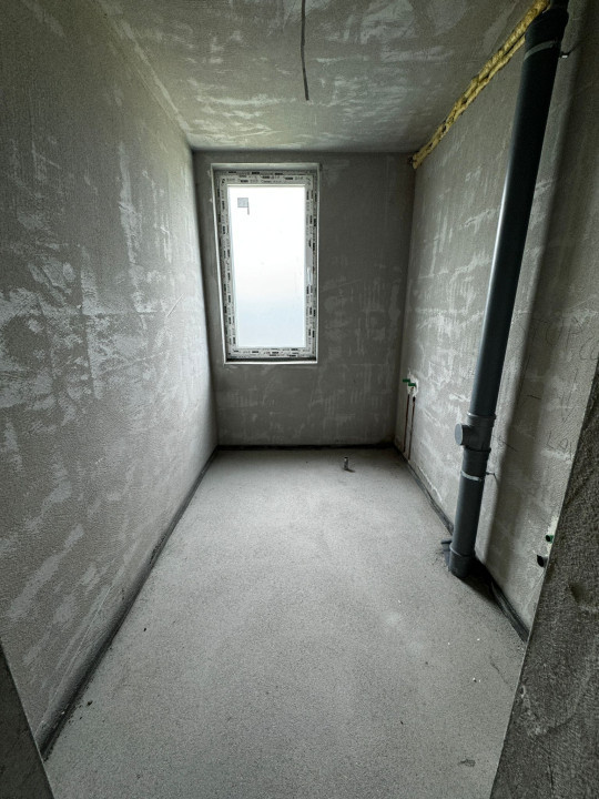 Apartament de 3 camere, 71,34 mp, balcon 8,63 mp, FINISAT zona Muzeul Apei