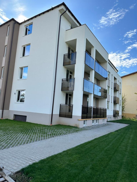 Apartament de 3 camere, 71,34 mp, balcon 8,63 mp, FINISAT zona Muzeul Apei