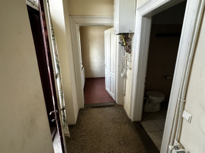 Apartamemt cu 2 camere semicentral, 55 MP