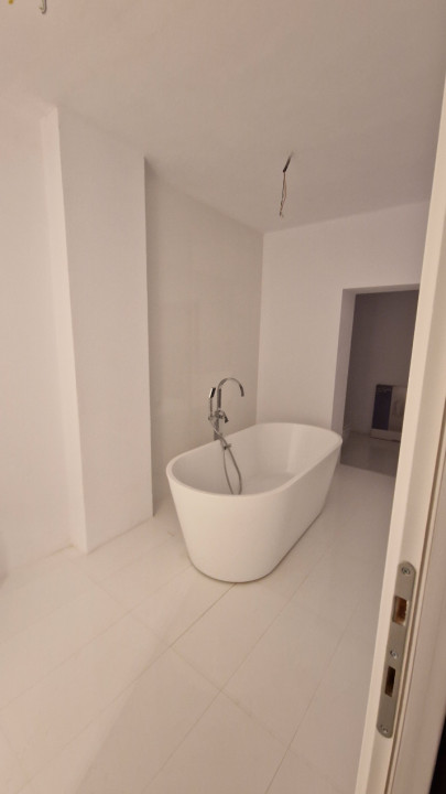 Vila interbelica cu 4 camere, curte 600mp, Grigorescu 