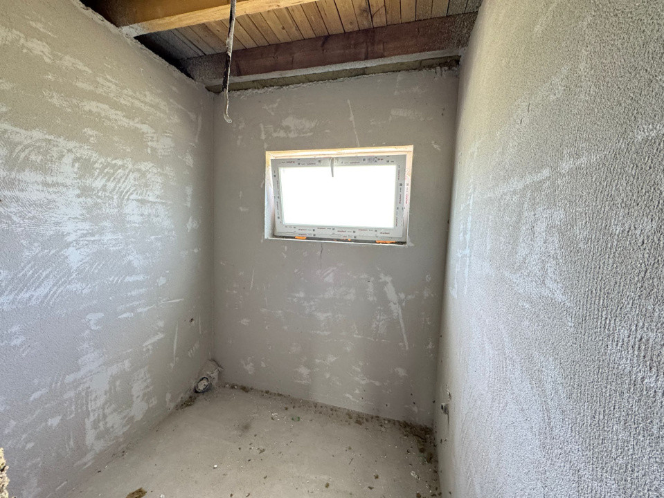 Duplex construit la standarde înalte de calitate la intrare in Corusu