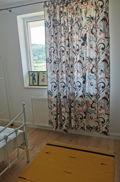 Apartament cu 2 camere, 42 mp, parcare, balcon, zona Urusagului