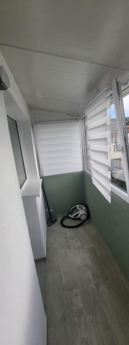 Apartament de 2 camere DECOMANDATE, 53 mp, 2 balcoane, parcare, zona Porii
