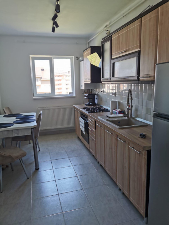 Apartament de 2 camere DECOMANDATE, 53 mp, 2 balcoane, parcare, zona Porii