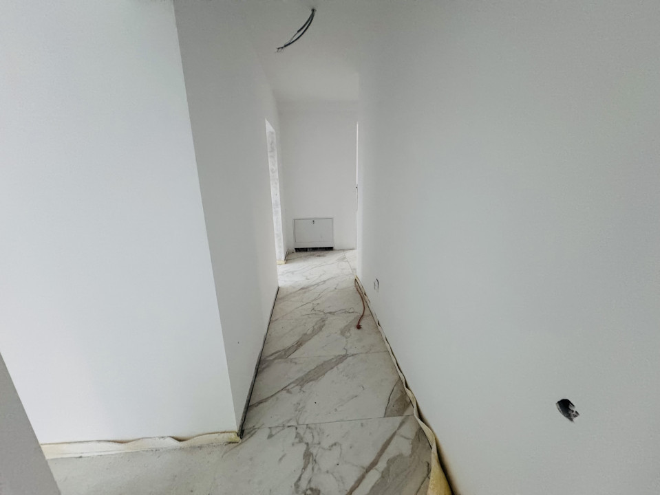 Casa tip Duplex,4 Camere,Semifinisat,100 mp,Teren 150 mp,Parcare, Calea Baciului