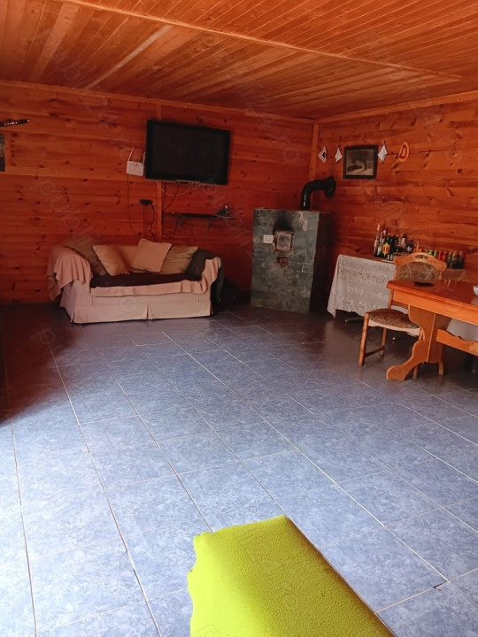 Casa de vanzare de 6 camere,162 mp zona Somesul Rece