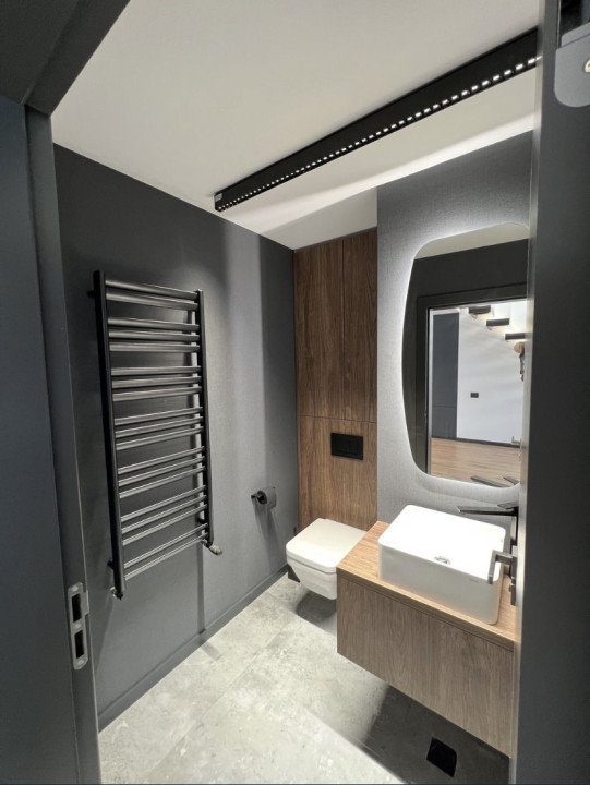 Penthouse pe 2 nivele, semidecomandat, 115mp, zona Dedeman 