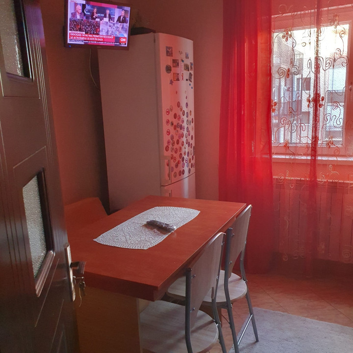 Apartament de o camera, 43mp, zona Valea Garbaului