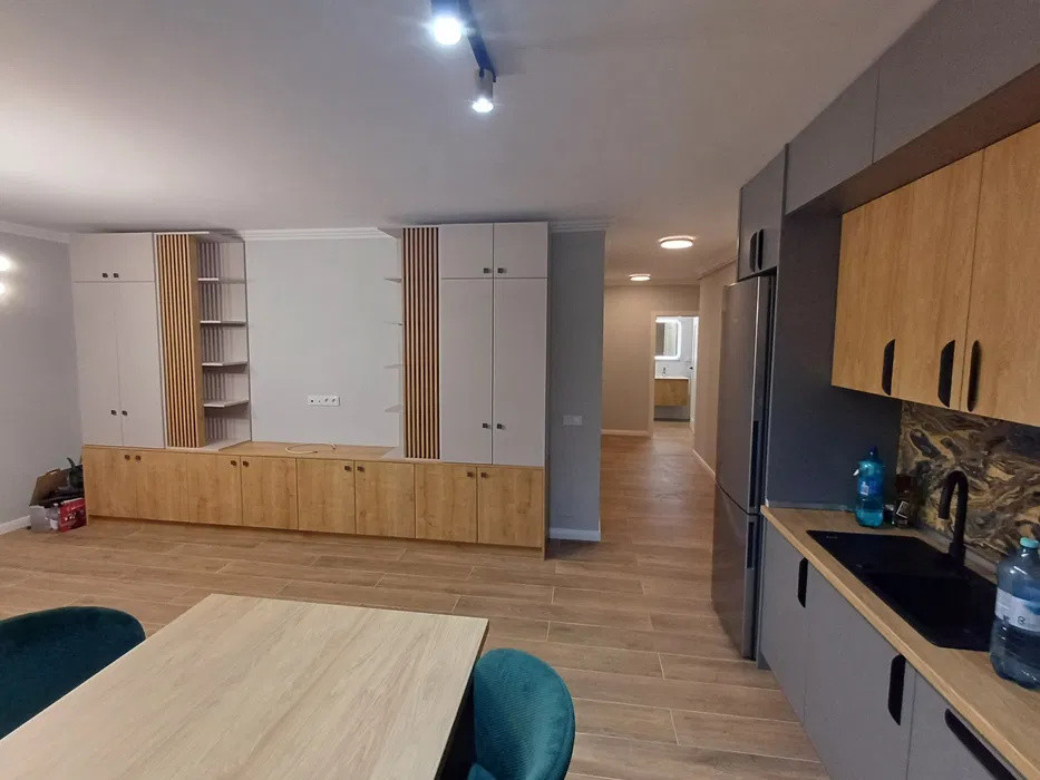 Apartament de 2 camere, parcare subterana, cartier Zorilor 
