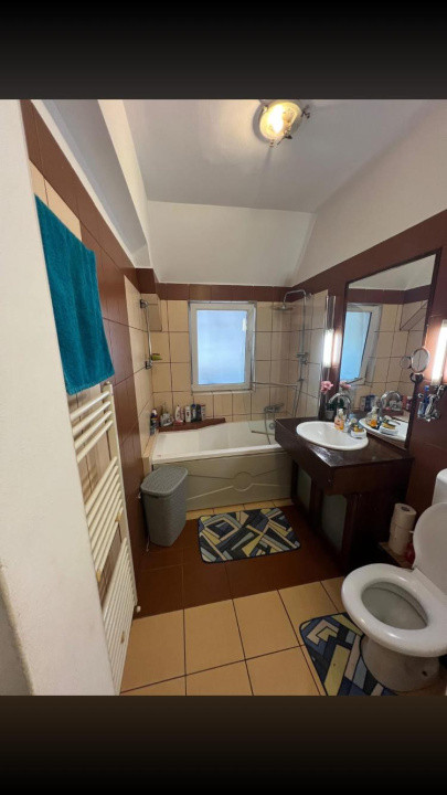 Apartament cu 2 camere  decomandate  si parcare inclusa 