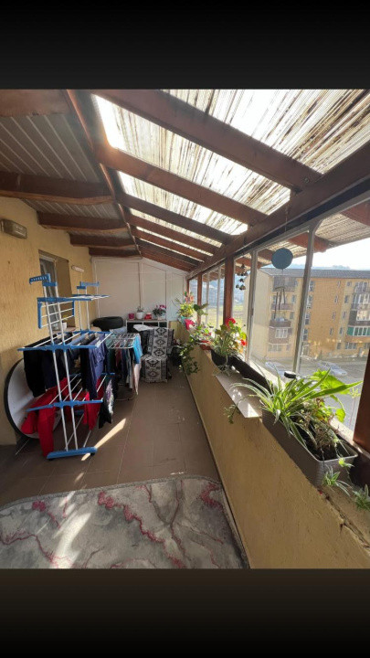 Apartament cu 2 camere  decomandate  si parcare inclusa 