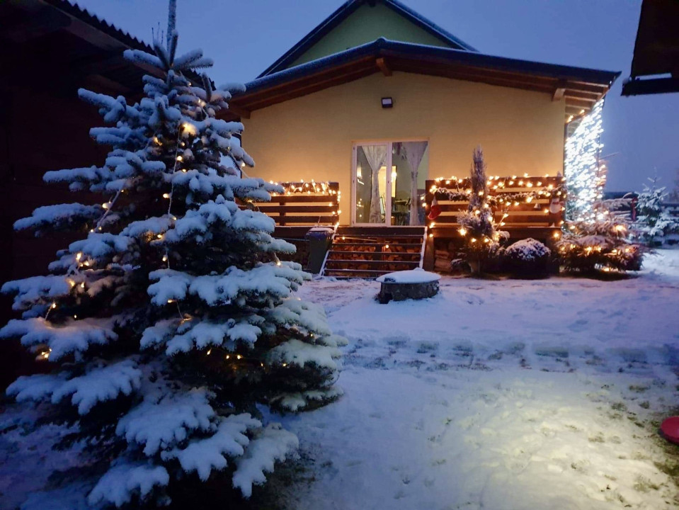 Cabana, 4 camere, 120 mp, teren 410 mp, Marisel