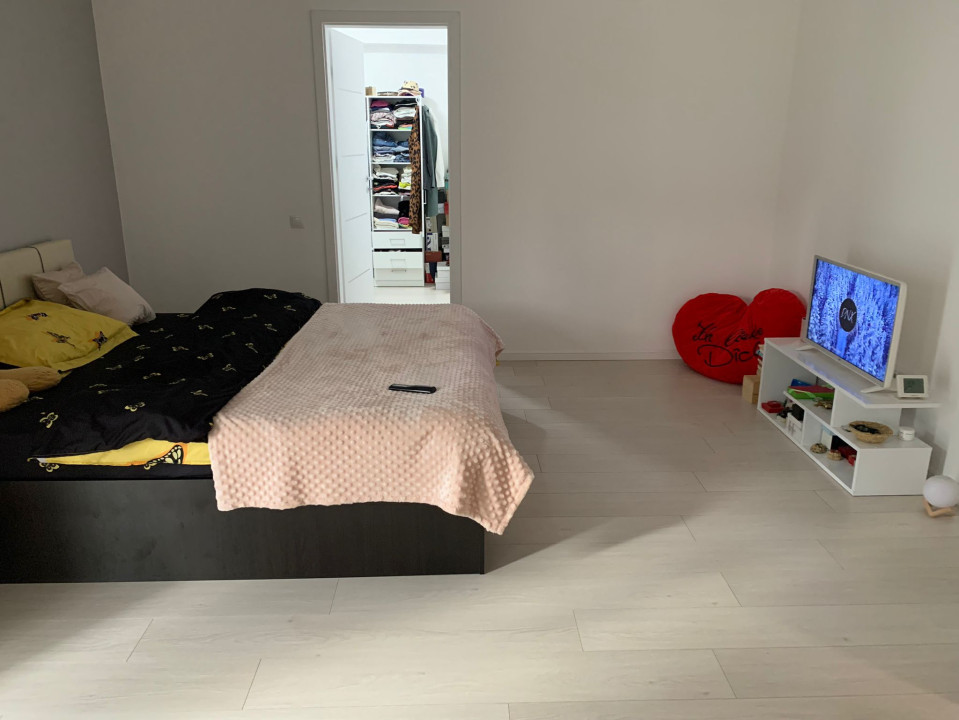 Apartament cu 2 camere ,67mp la cheie etaj intermediar Eroilor