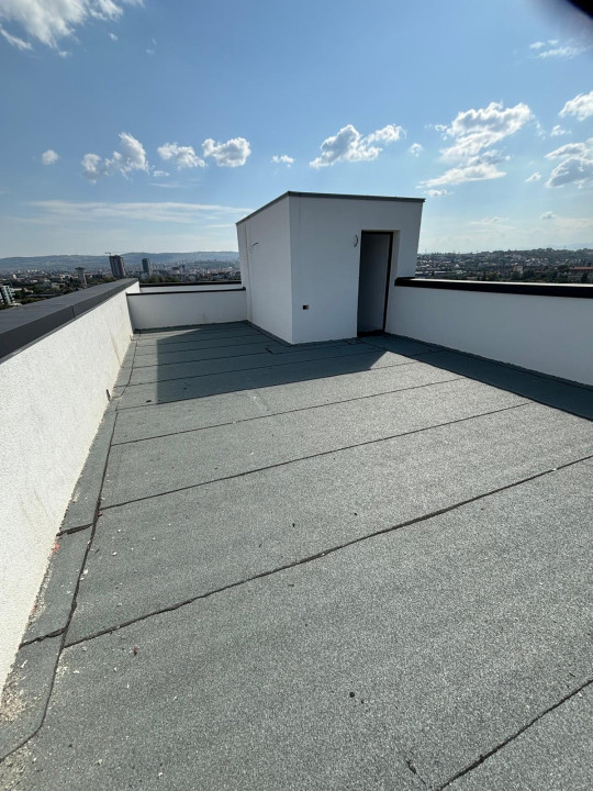 Duplex 4 camere, 2 parcari, 162 mp utili, zona Corneliu Coposu