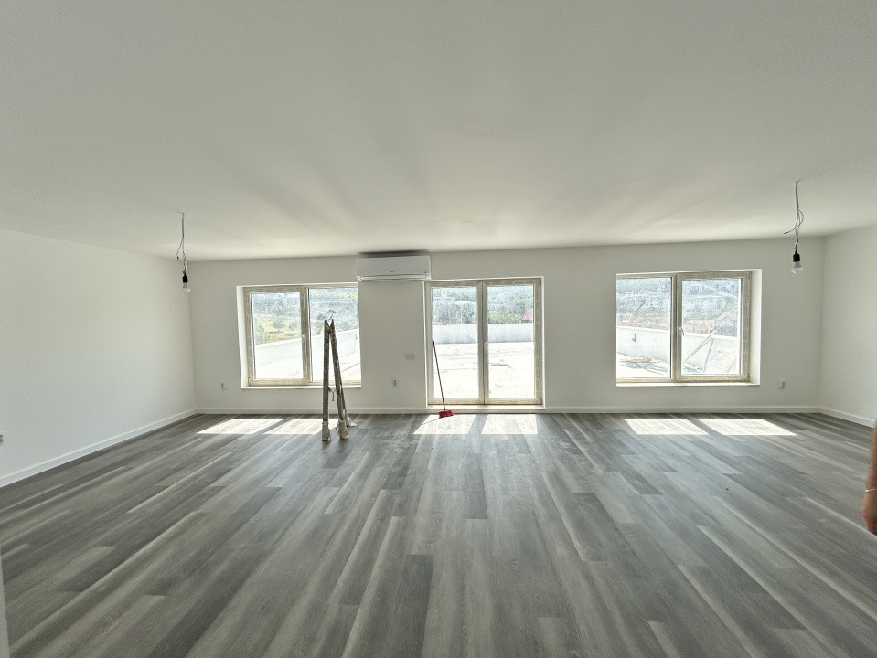 PENTHOUSE 4 camere 160mp, Terasa+balcoane 143mp View panoramic Zona Panemar