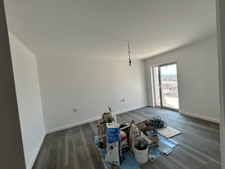 PENTHOUSE 4 camere 160mp, Terasa+balcoane 143mp View panoramic Zona Panemar