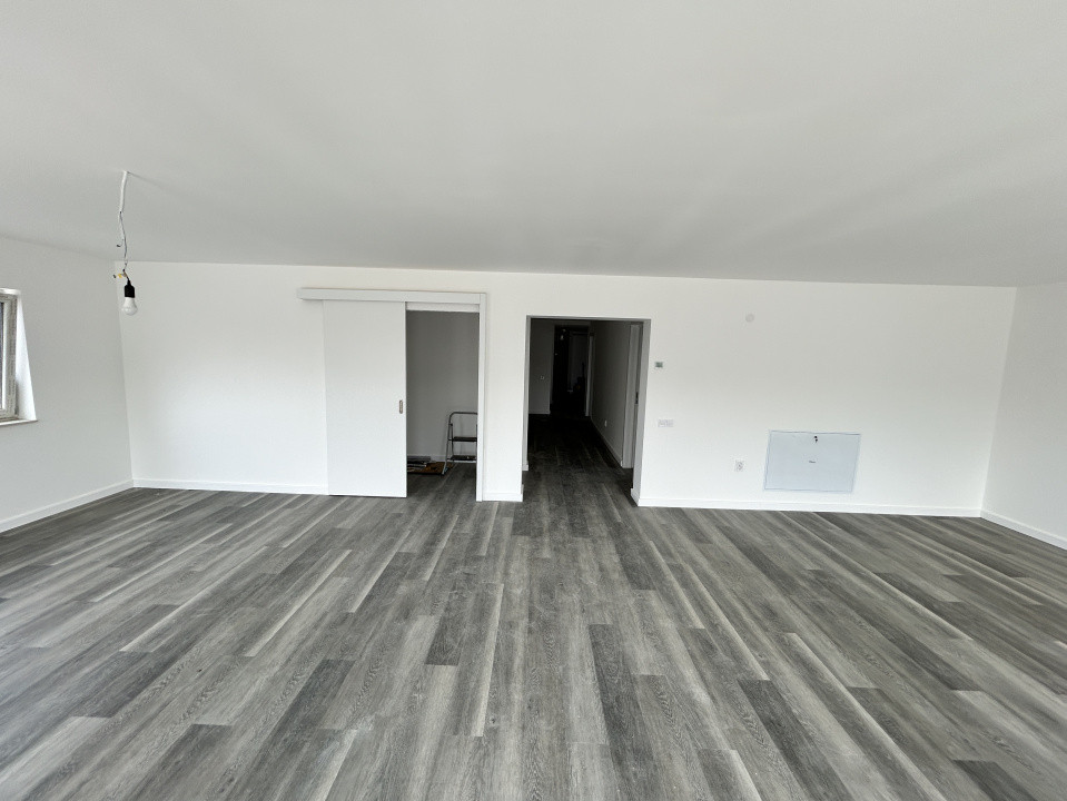 PENTHOUSE 4 camere 160mp, Terasa+balcoane 143mp View panoramic Zona Panemar