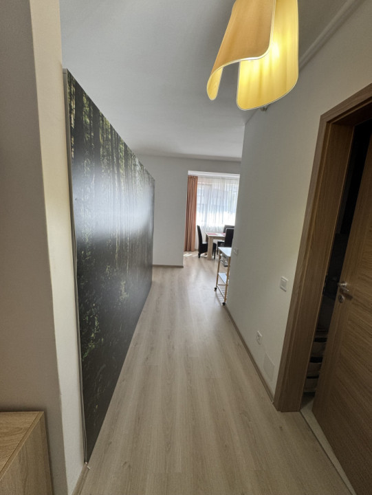 Apartament de 2 camere, Etaj Intermediar, 52mp, Zona VIVO