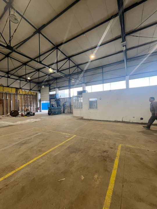 De Inchiriat Hala industriala in Cluj,  460 mp , zona Orastiei 