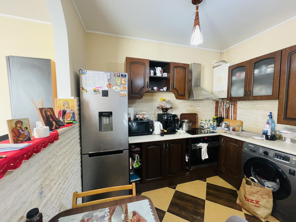 Casa cu apartamente de vânzare, la cheie 136 mp, curte 120mp ,zona Horea Cluj