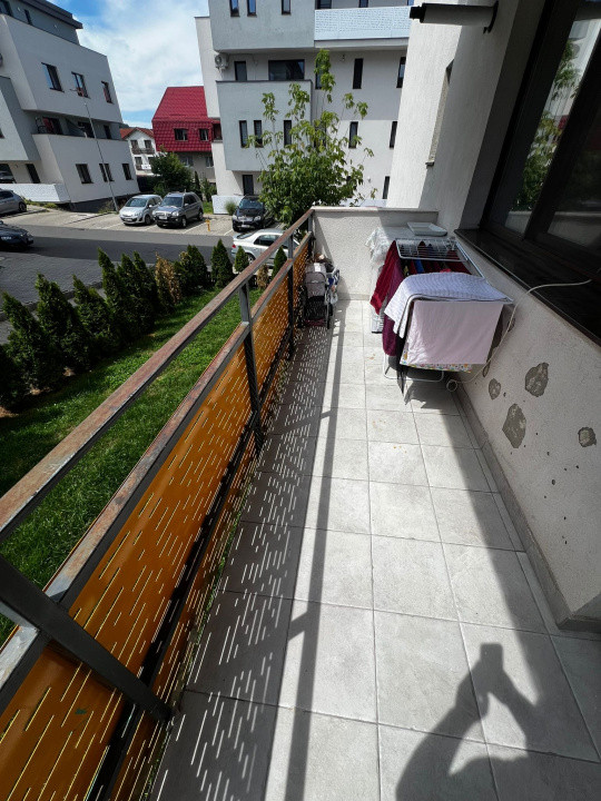 Apartament 3 Camere, 52mp, Garaj, Zona Subcetate
