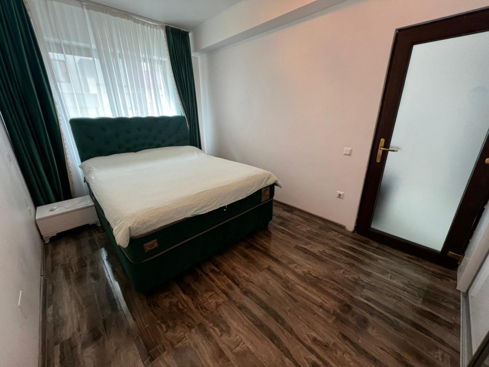 Apartament 3 Camere, 52mp, Garaj, Zona Subcetate