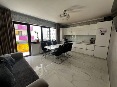 Apartament 3 Camere, 52mp, Garaj, Zona Subcetate