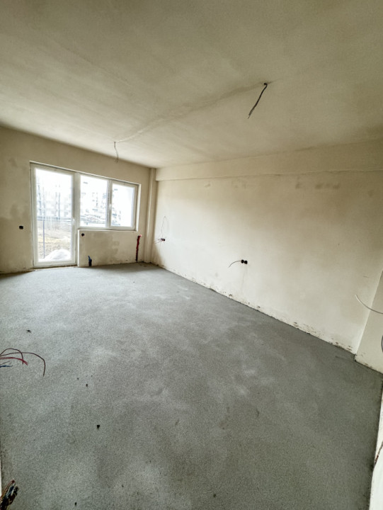 Apartament de 1 camera, 37 mp, semifinisat, Zona Sesul de sus