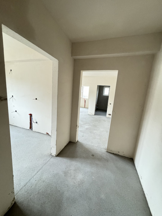 Apartament de 2 camere, 42 mp, semifinisat, zona Sesul de sus