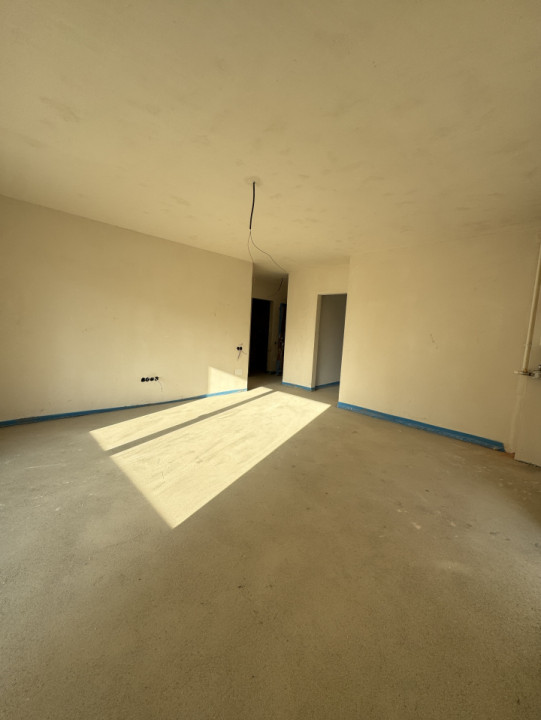Apartament de 2 camere, 55.47 mp, semifinisat,terasa,Zona Eroilor