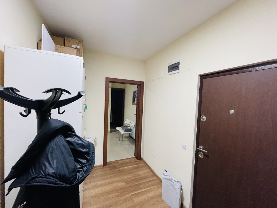 Spatiu comercial, 150 mp utili, zona Platinia Shopping Center