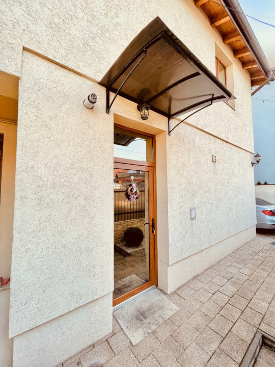 Spațiu de birouri, 5 camere, construcție nouă, zona Bulevardul 21 Decembrie 1989