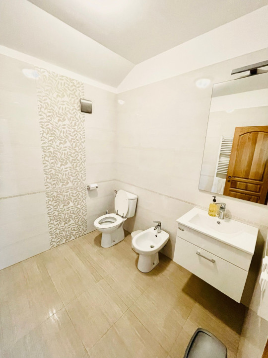 Spațiu de birouri, 5 camere, construcție nouă, zona Bulevardul 21 Decembrie 1989