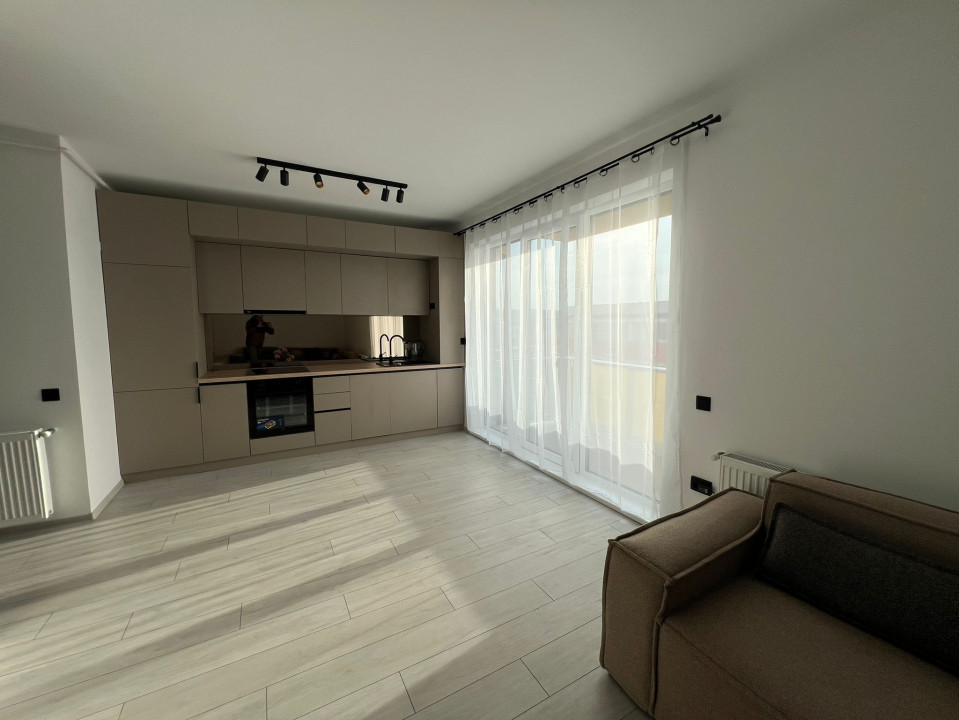 Apartament  cu 3 camere,2bai si 2 parcari