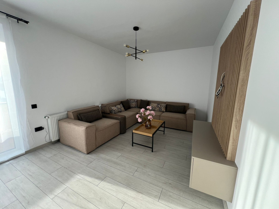 Apartament  cu 3 camere,2bai si 2 parcari