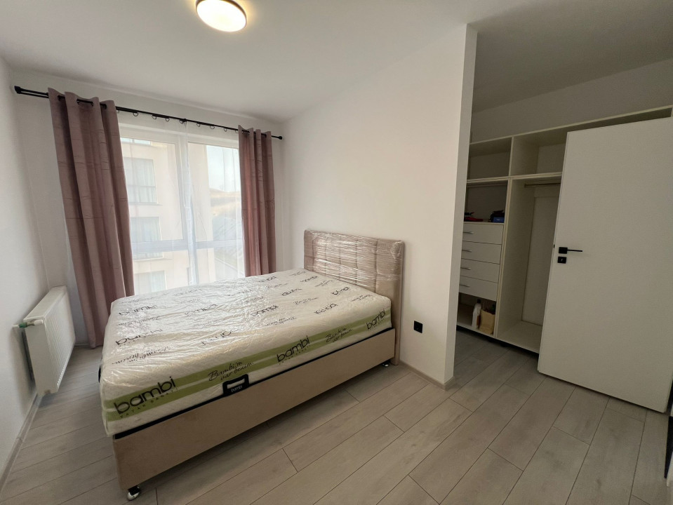 Apartament  cu 3 camere,2bai si 2 parcari