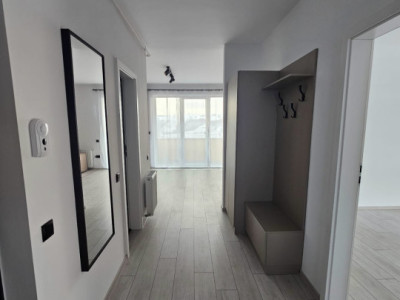 Apartament  cu 3 camere,2bai si 2 parcari