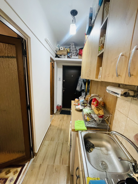 Grasoniera, 16,2 mp, la cheie, zona Gruia 