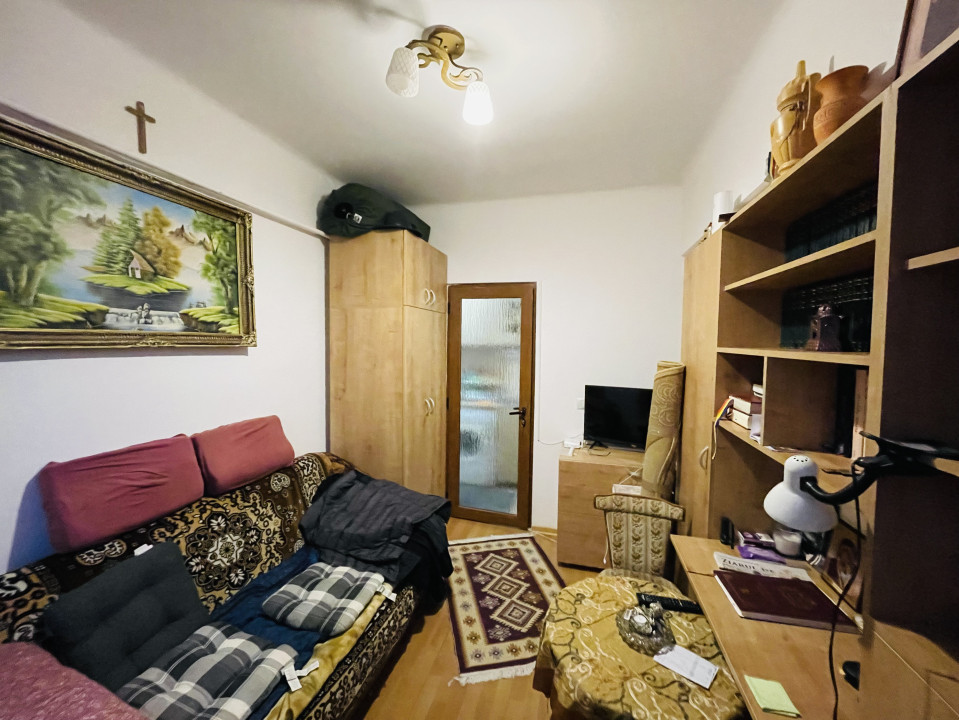 Grasoniera, 16,2 mp, la cheie, zona Gruia 