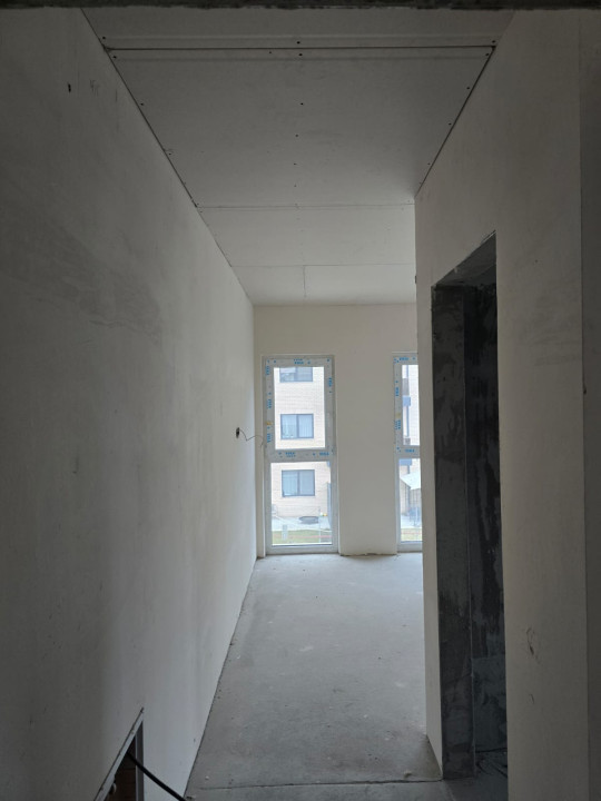 Casa tip duplex cu CF, 5 camere, 120 mp, teren 250 mp, zona Valea Chintaului