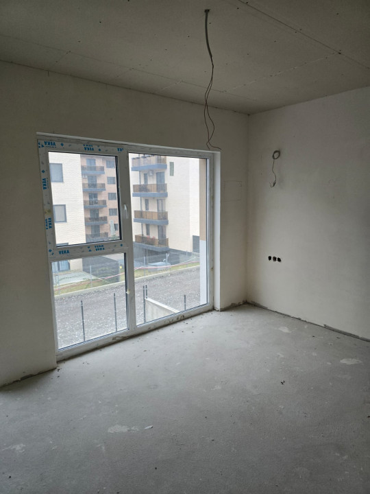 Casa tip duplex cu CF, 5 camere, 120 mp, teren 250 mp, zona Valea Chintaului