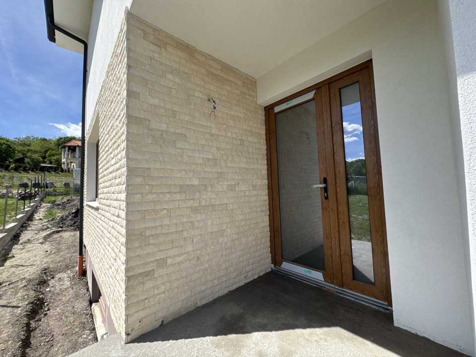Casă tip duplex, 170 mp utili, 500 mp teren, sat Feleacu