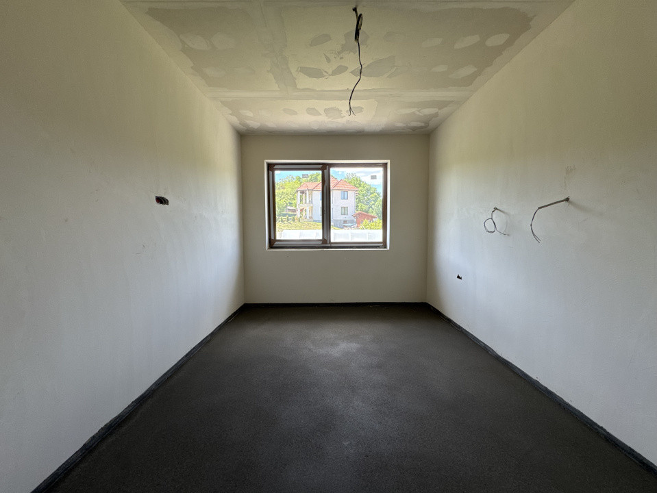 Casă tip duplex, 170 mp utili, 500 mp teren, sat Feleacu