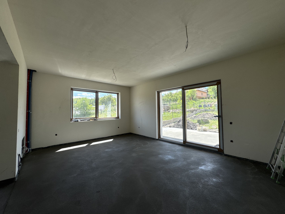 Casă tip duplex, 170 mp utili, 500 mp teren, sat Feleacu
