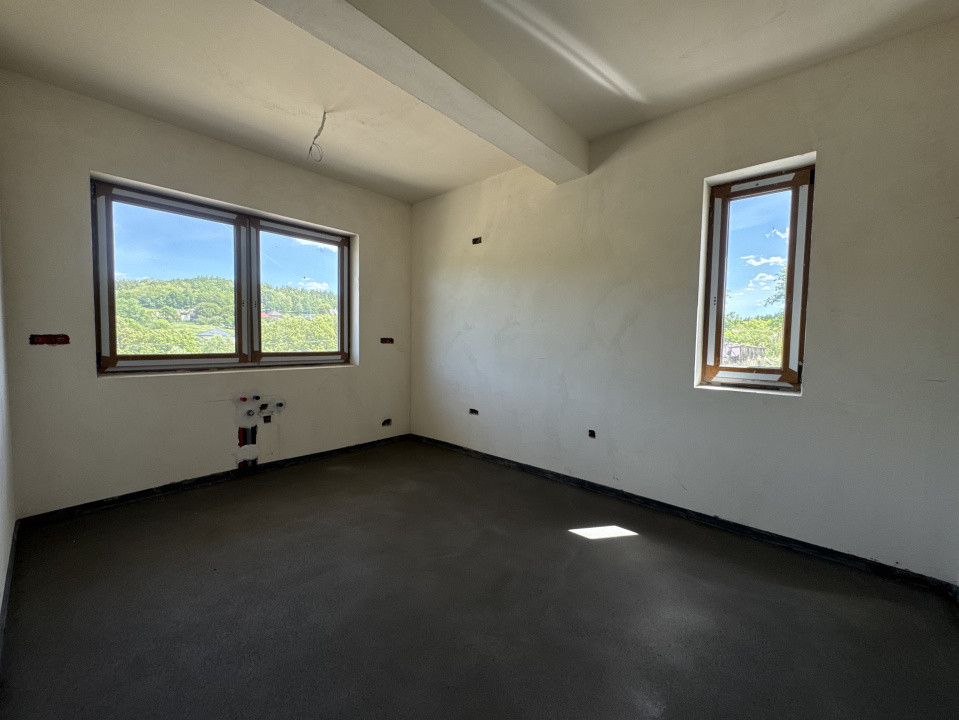 Casă tip duplex, 170 mp utili, 500 mp teren, sat Feleacu